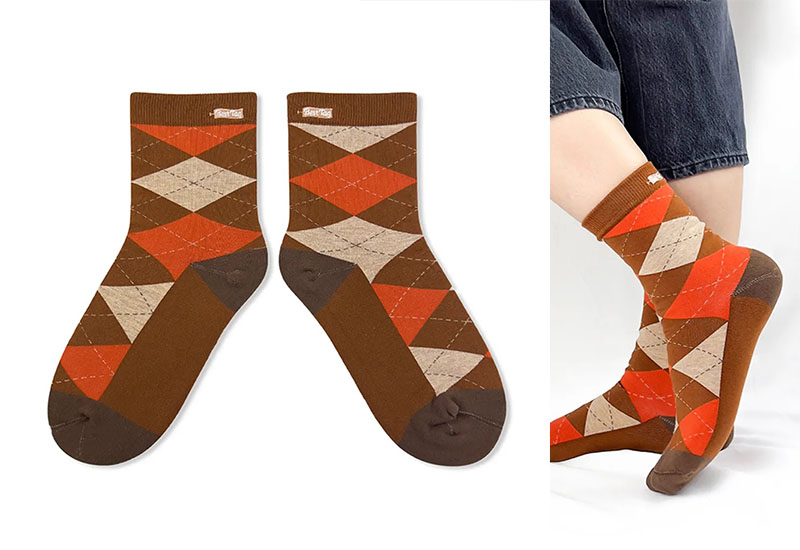 經典菱格紋-咖啡橘 厚襪款(2種尺寸)